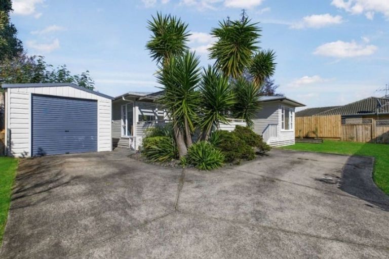 Photo of property in 15a Howden Street, Waiuku, 2123
