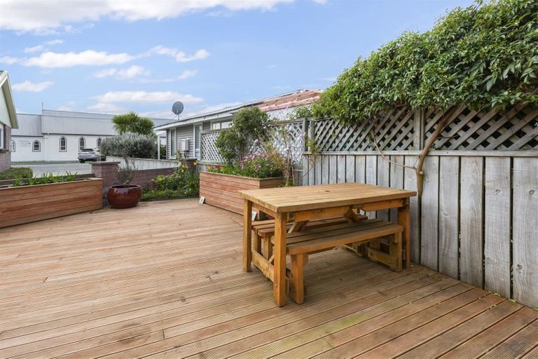 Photo of property in 2a James Street, Plimmerton, Porirua, 5026