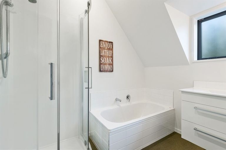 Photo of property in Cornwall Gardens, 8/27 Cornwall Street, St Albans, Christchurch, 8014