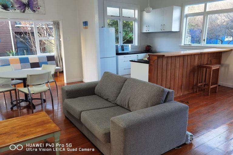 Photo of property in 100 Hatea Drive, Regent, Whangarei, 0112