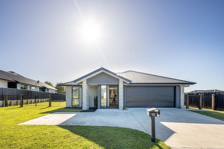 Photo of property in 13 Windermere Drive, Te Awamutu, 3800