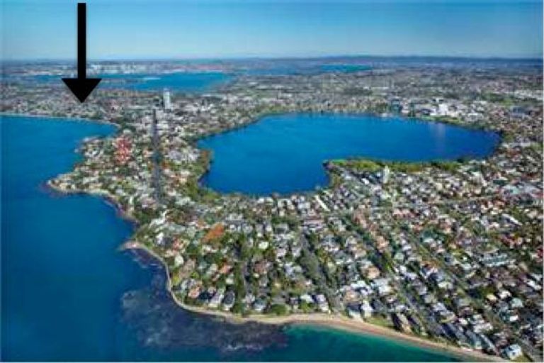 Photo of property in 1/10 Blomfield Spa, Takapuna, Auckland, 0622