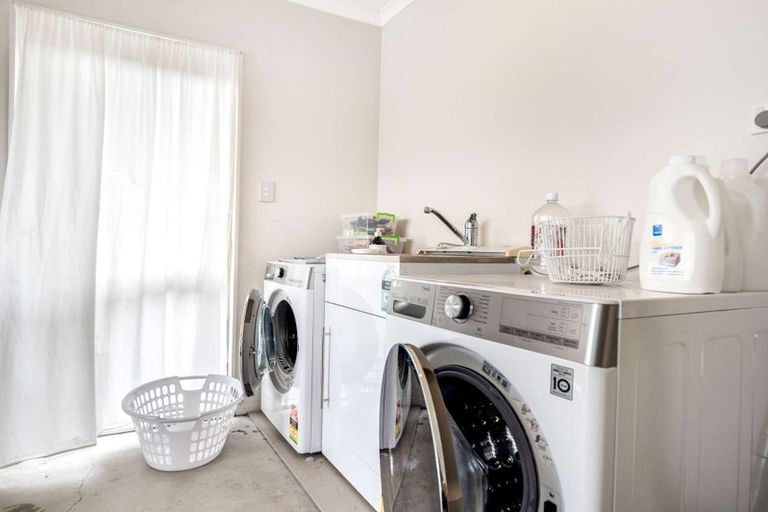 Photo of property in 39 Carroll Place, Owhata, Rotorua, 3010