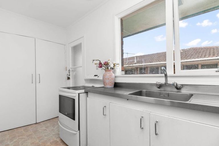 Photo of property in 3/101 Panama Road, Mount Wellington, Auckland, 1062