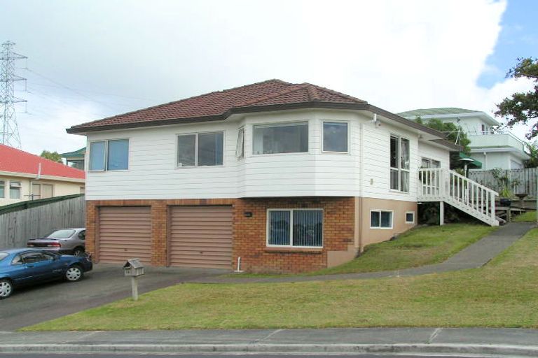 Photo of property in 12 Lanham Lane, Massey, Auckland, 0614