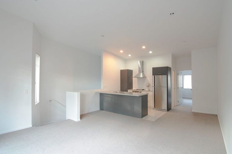 Photo of property in 1/206 Manuka Road, Bayview, Auckland, 0629