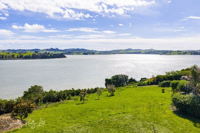 Photo of property in Pahi Road, Pahi, Paparoa, 0571