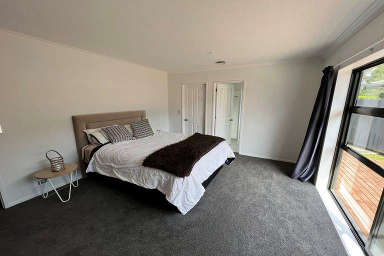 Photo of property in 24 Greig Place, Pukekohe, 2120