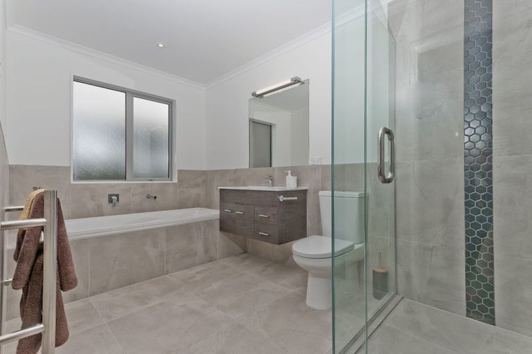 Photo of property in 30 Bomb Point Drive, Hobsonville, Auckland, 0616