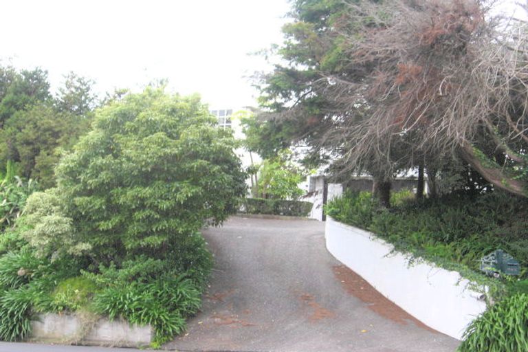 Photo of property in 2/1 Sunderlands Road, Half Moon Bay, Auckland, 2012