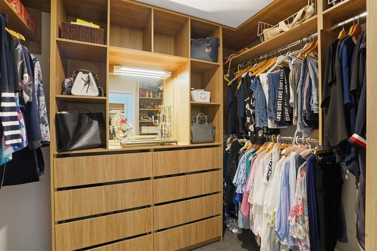 Photo of property in 52 Whitburn Avenue, Halswell, Christchurch, 8025