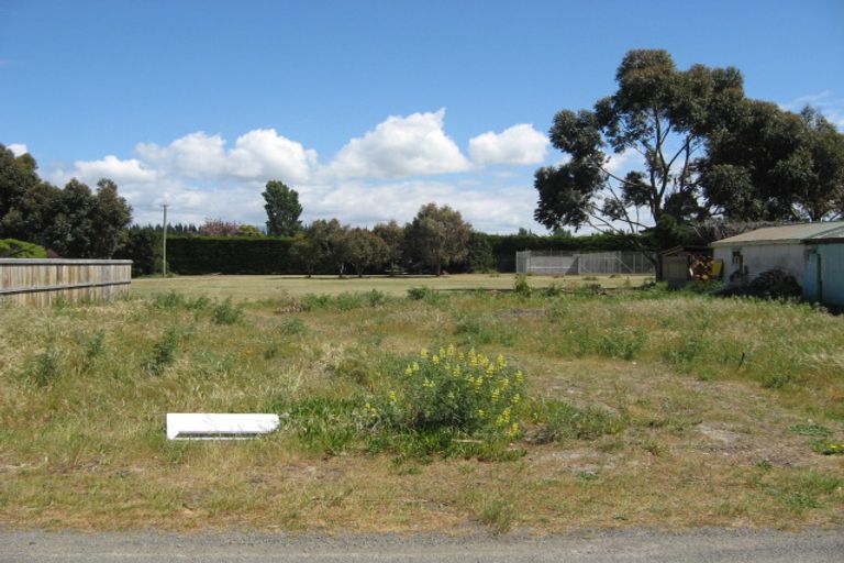 Photo of property in 4 Chamberlain Avenue, Amberley, 7481