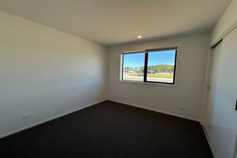 Photo of property in 32 Longview Drive, Lake Hawea, 9382