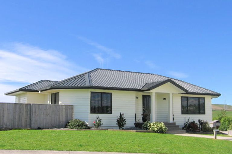 Photo of property in 33 Marire Drive, Ohauiti, Tauranga, 3112