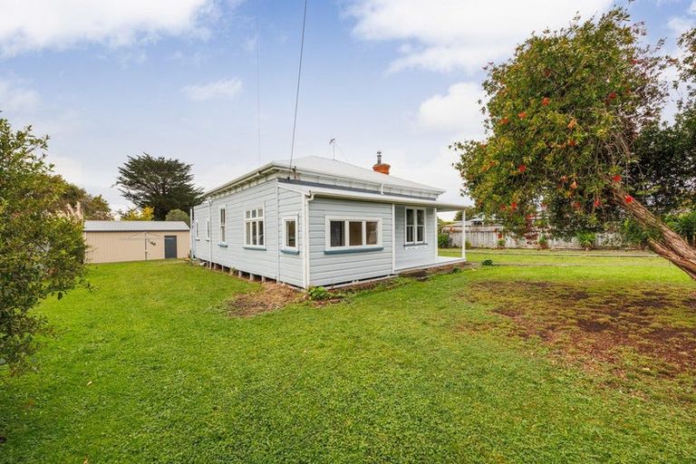 Photo of property in 6 Ngareta Street, Marton, 4710