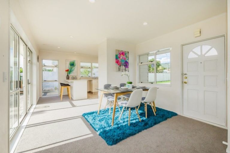 Photo of property in 4b Ngahina Street, Paraparaumu, 5032