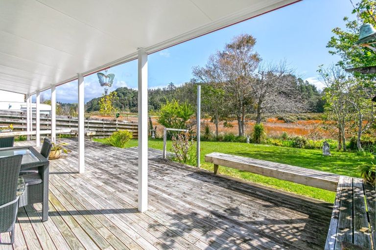 Photo of property in 132 Sharyn Place, Whangamata, 3620
