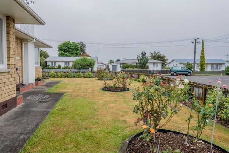 Photo of property in 6 Cobham Street, Levin, 5510