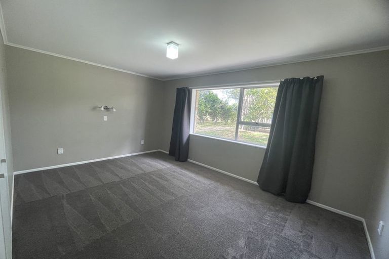 Photo of property in 72 Vista Road, Ohau, Levin, 5570