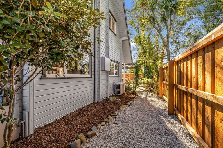 Photo of property in 6 Avoca Place, Darfield, 7510