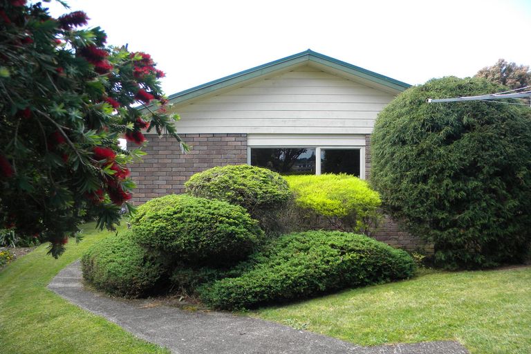Photo of property in 1 Selwyn Crescent, Ohaupo, 3803