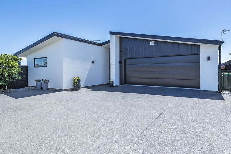 Photo of property in 17 Burrow Street, Rolleston, 7614