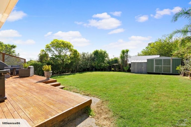 Photo of property in 1/20a Evans Road, Glen Eden, Auckland, 0602