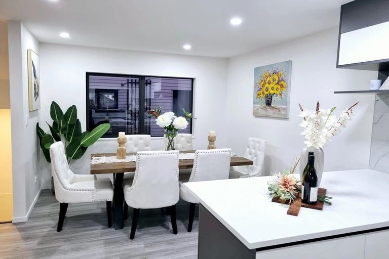 Photo of property in 58e Friesian Drive, Mangere, Auckland, 2022