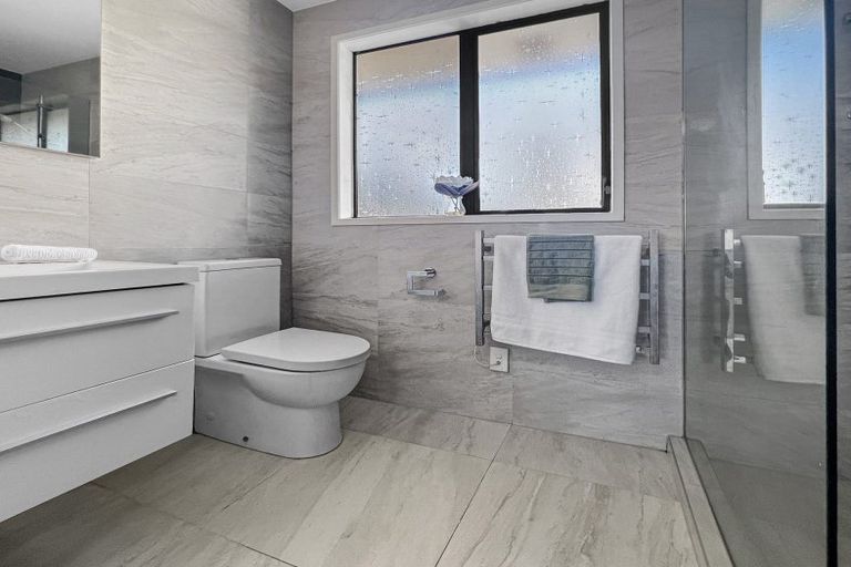 Photo of property in 6 Mataura Place, Clover Park, Auckland, 2019