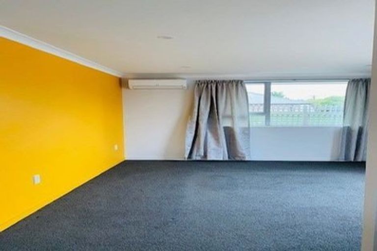 Photo of property in 1/34 Pinewood Avenue, North New Brighton, Christchurch, 8083