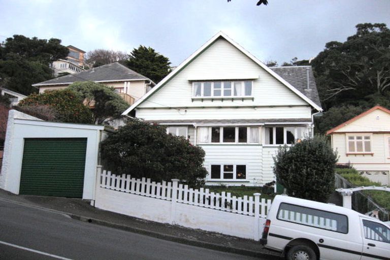 Photo of property in 36 Rodrigo Road, Kilbirnie, Wellington, 6022