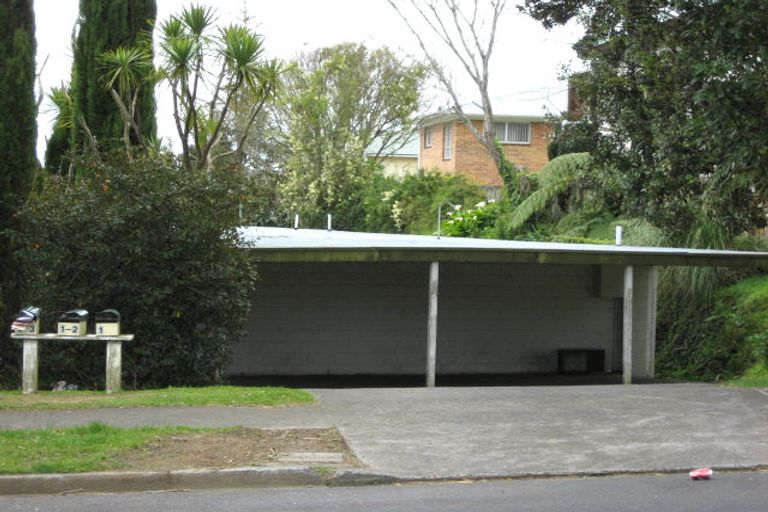 Photo of property in 1 Nevada Drive, Merrilands, New Plymouth, 4312