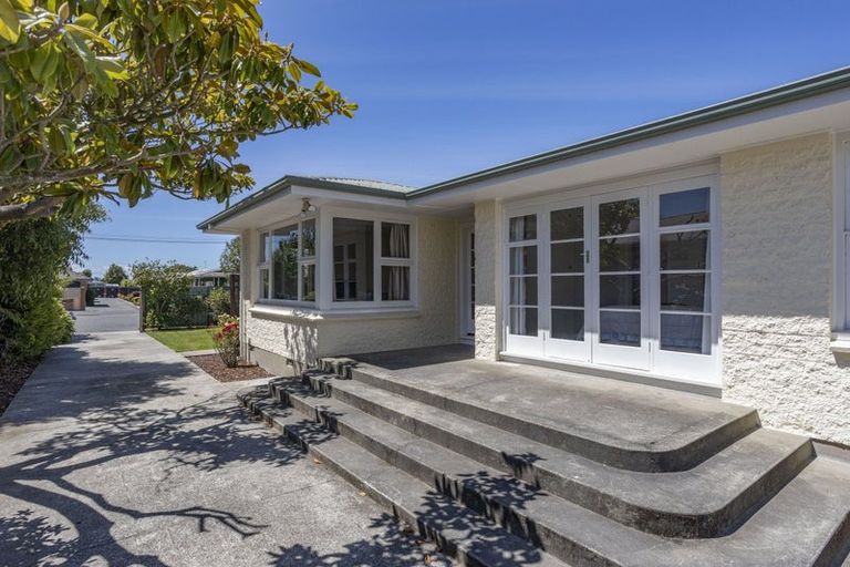 Photo of property in 26 Donegal Street, Belfast, Christchurch, 8051