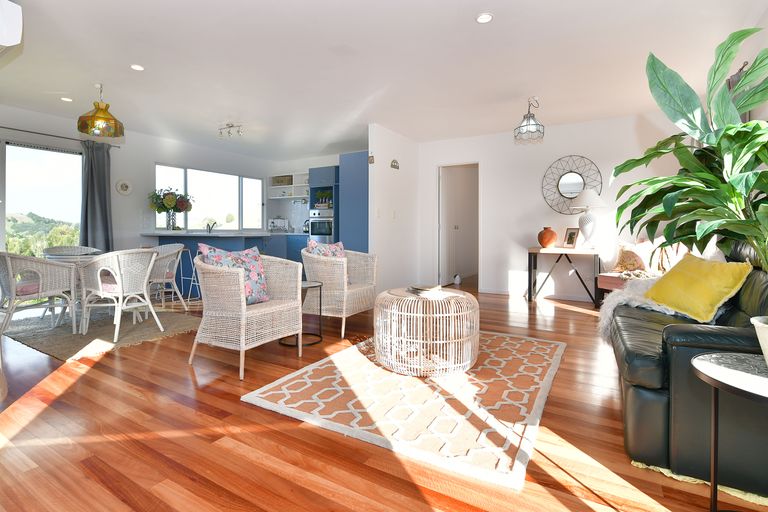 Photo of property in 60 Puhoi Road, Puhoi, Warkworth, 0994