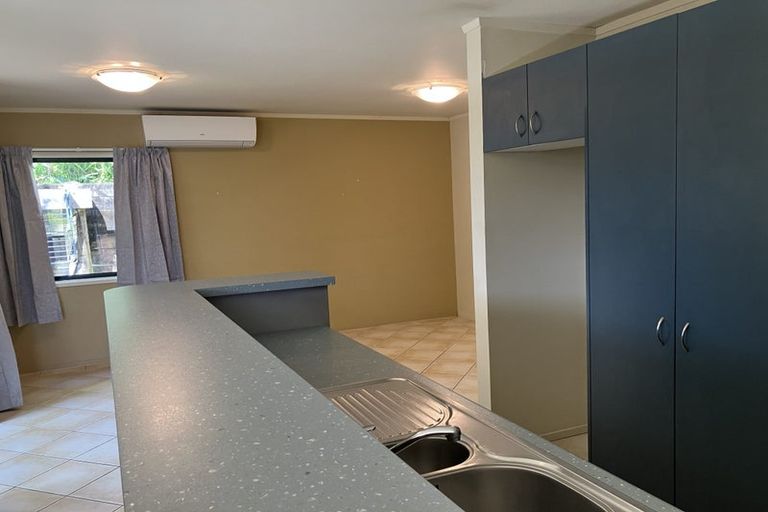 Photo of property in 12 Catrina Avenue, Birkenhead, Auckland, 0626