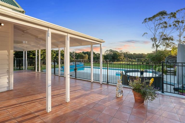 Photo of property in 37 Pebble Brook Road, Waitoki, Silverdale, 0994