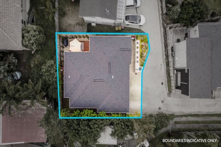 Photo of property in 15a Reynella Drive, Massey, Auckland, 0614