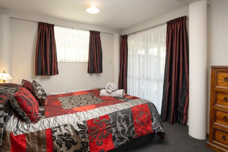 Photo of property in 14 Beach Road, Waikawa, Picton, 7220