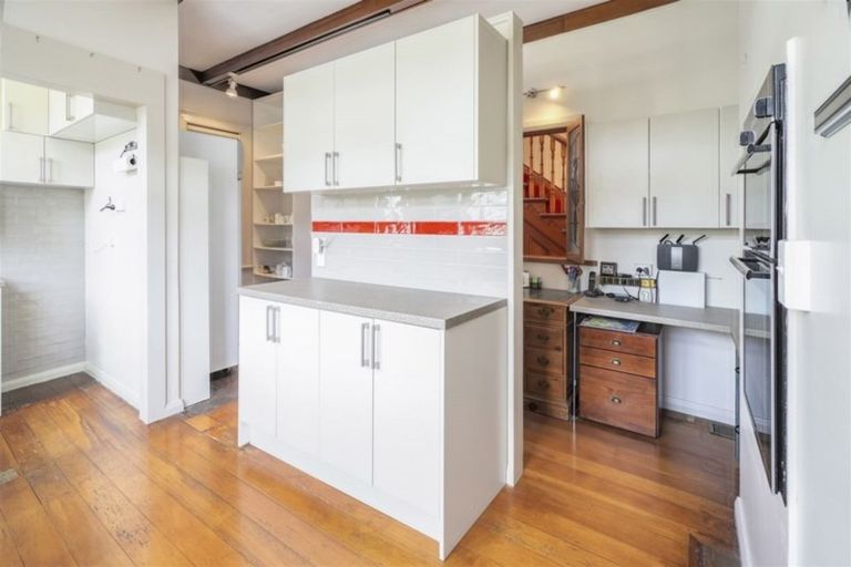 Photo of property in Sussex House, 238 Bridge Street, The Wood, Nelson, 7010