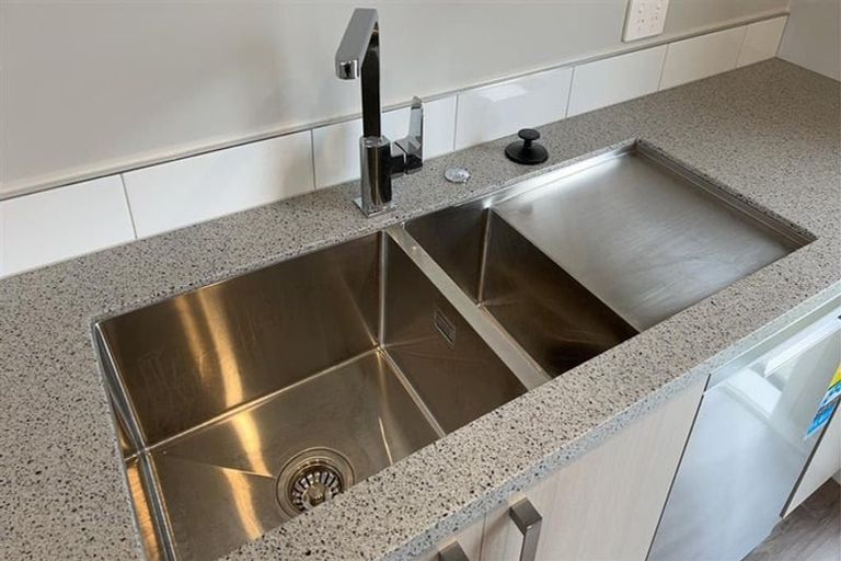 Photo of property in 111 Hinemoa Street, Levin, 5510