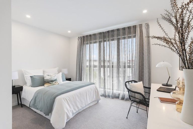 Photo of property in 5 Walter Merton Road, Hobsonville, Auckland, 0616