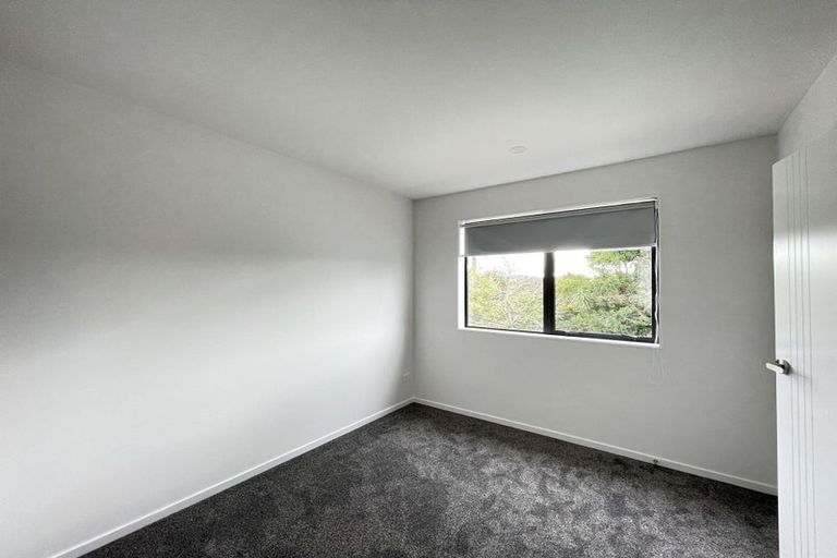 Photo of property in 11a Mawney Road, Henderson, Auckland, 0610