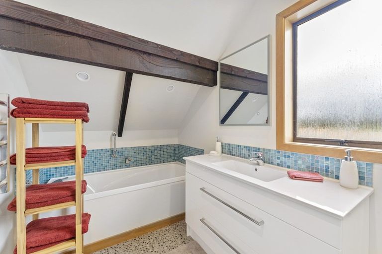 Photo of property in 12 Ngapotiki Street, Paraparaumu Beach, Paraparaumu, 5032