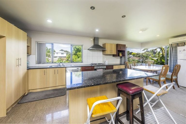 Photo of property in 21 Olive Crescent, Papatoetoe, Auckland, 2025