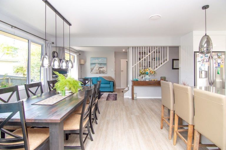 Photo of property in 45 Rata Street, Roslyn, Palmerston North, 4414