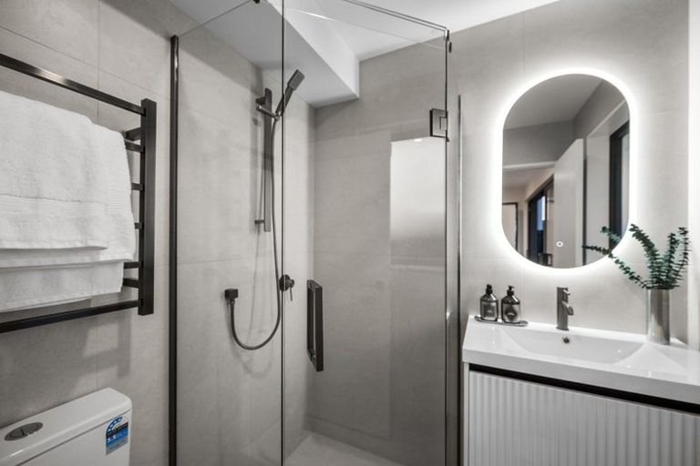 Photo of property in 13c Dominion Street, Takapuna, Auckland, 0622