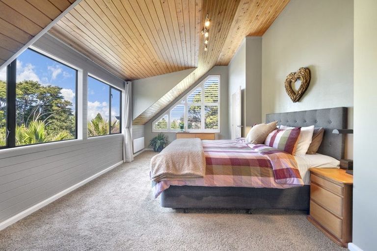 Photo of property in 129 Paremoremo Road, Lucas Heights, Auckland, 0632