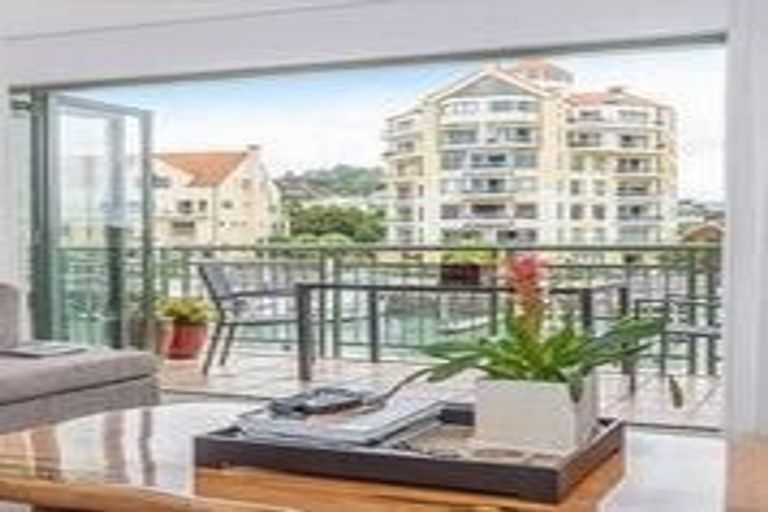 Photo of property in 146 Harbour Village Drive, Gulf Harbour, Whangaparaoa, 0930