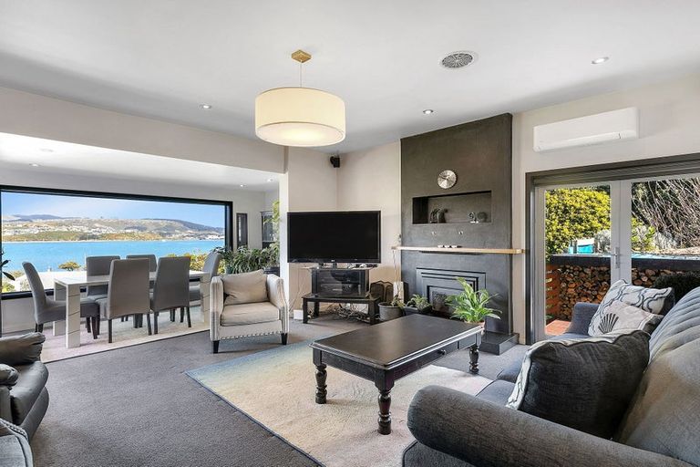 Photo of property in 14 Kahutea Terrace, Titahi Bay, Porirua, 5022