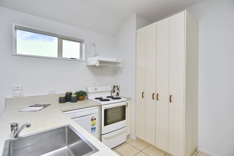 Photo of property in 35 Larch Place, Casebrook, Christchurch, 8051